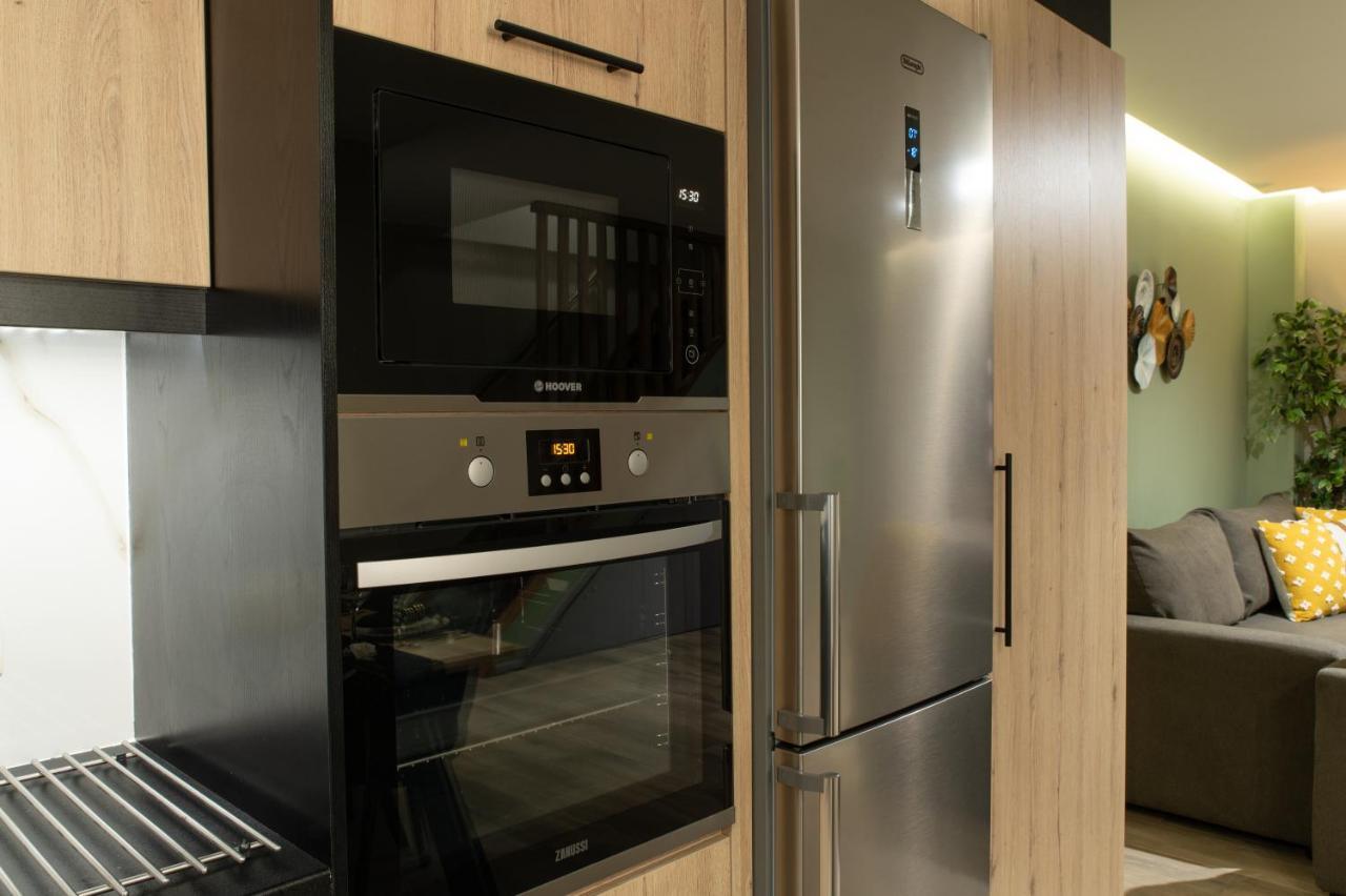 Appartamento Stylishly Decorated House - Free Private Parking! Candia Esterno foto