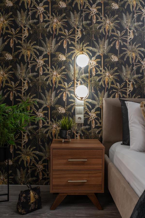 Appartamento Stylishly Decorated House - Free Private Parking! Candia Esterno foto